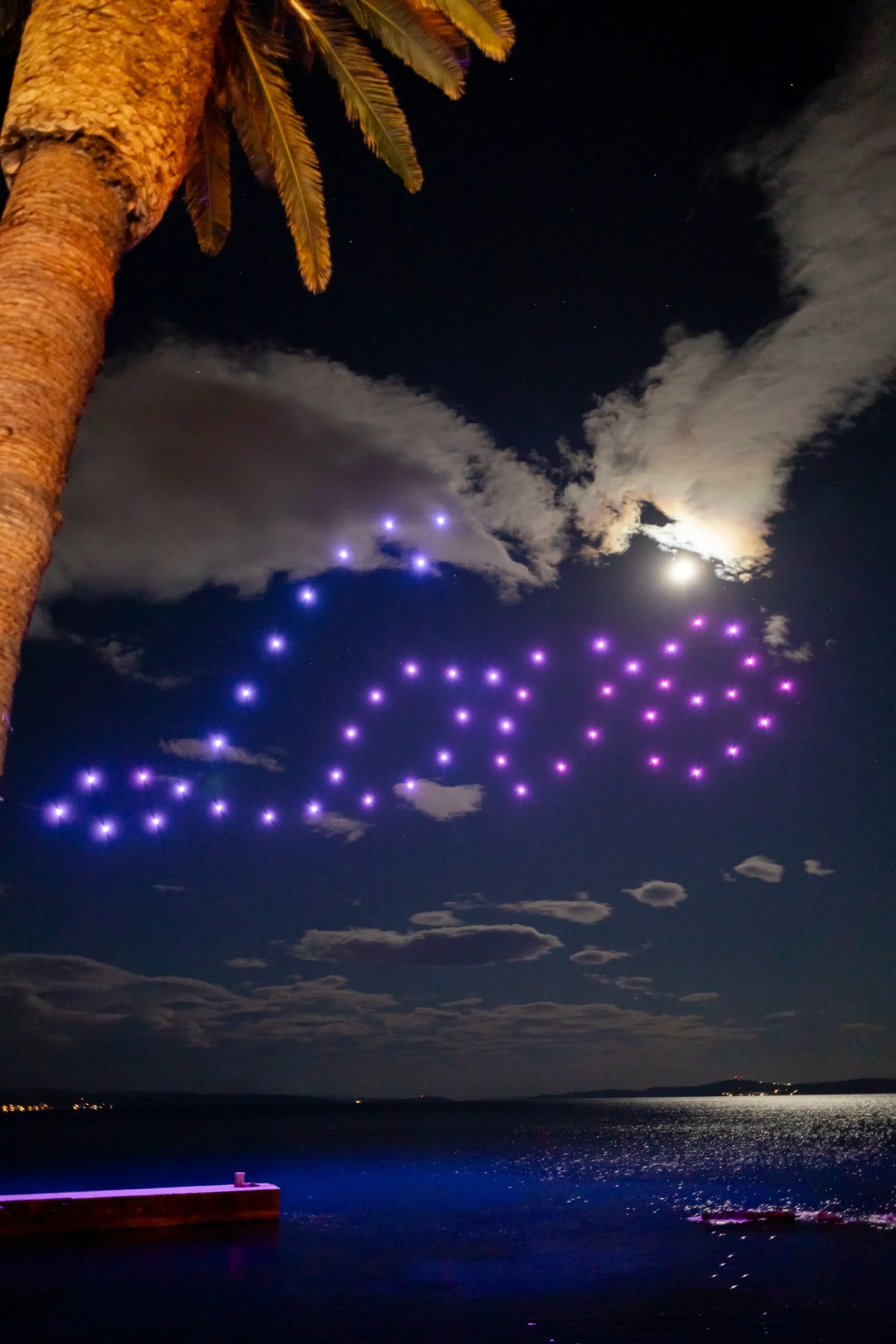 Spektakularni drone light show za vjenčanja i prosidbe uz LOVE efekt